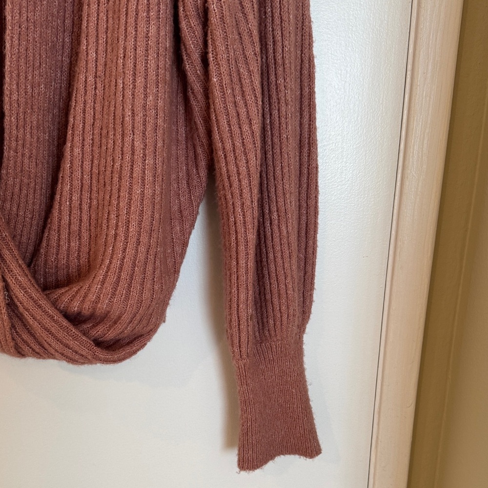 Max Studio Ribbed Knit Cardigan in Mauve - Picture 5 of 10